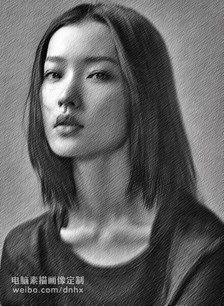 年輕女子素描肖像