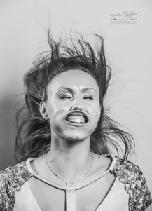 風中肖像，愛與存在